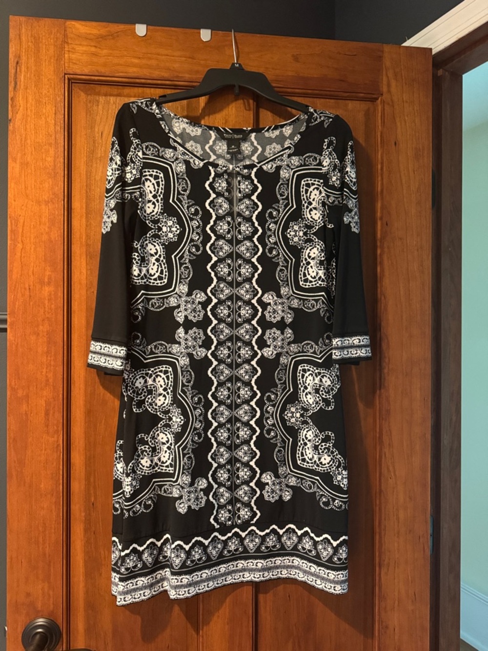 White House Black Market WHBM Black & White Printed Women’s Dress size M